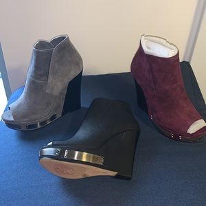 NIB Peep Toe Suede Booties